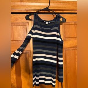 Motherhood Maternity Cold Shoulder Top